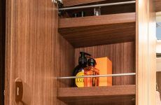 HYMER_ML-T_580_Bad_Badschrank