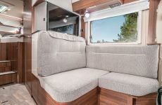 HYMER_B_Klasse_ModernComfort_580_Sitzgruppe_Polsterstoff_Delfi