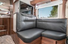 HYMER_B_Klasse_ModernComfort_580_Sitzgruppe_Polsterstoff_Grigio_Vollleder