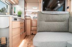 HYMER_B_Klasse_ModernComfort_580_Sitzgruppe_Polsterstoff_Phoenix